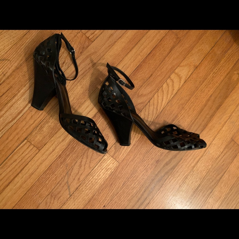 Vince Camuto heels